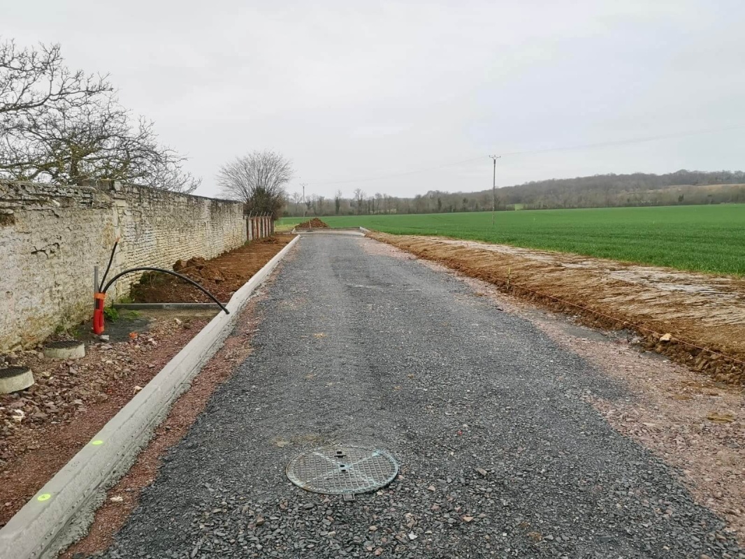 Travaux VRD en cours d'achèvement