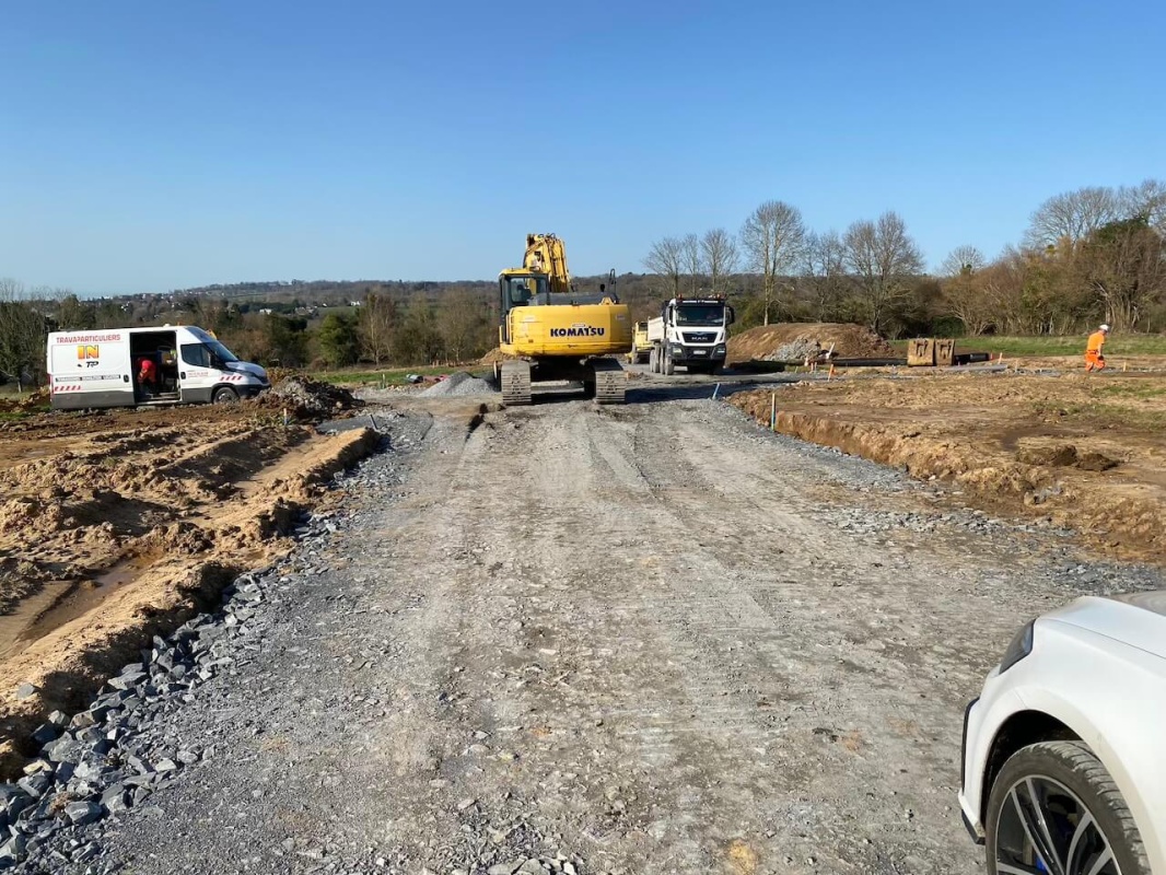 Empierrement et terrassement des voiries