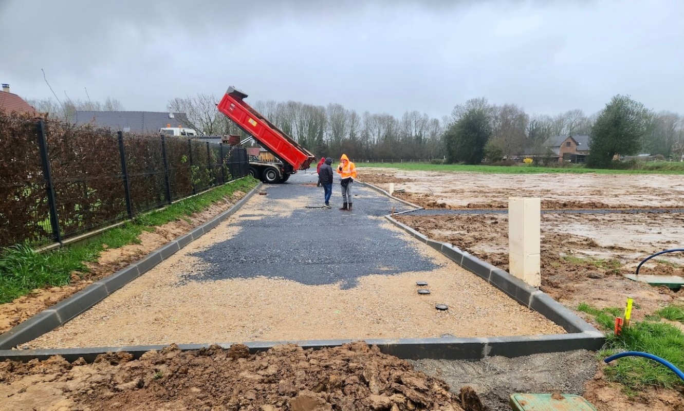Pose couches d'assise et de liaison
